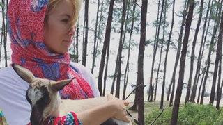 Gamze Özçelik köy hayatını seçti!