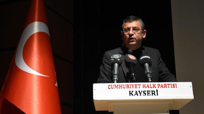 CHP'li &Ouml;zg&uuml;r &Ouml;zel: Hi&ccedil; y&uuml;ks&uuml;nmeden İYİ Parti'ye oy vereceğim