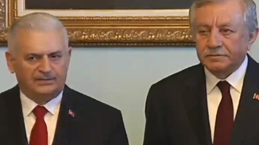 Binali Yıldırım, görevi Celal Adan'a devretti