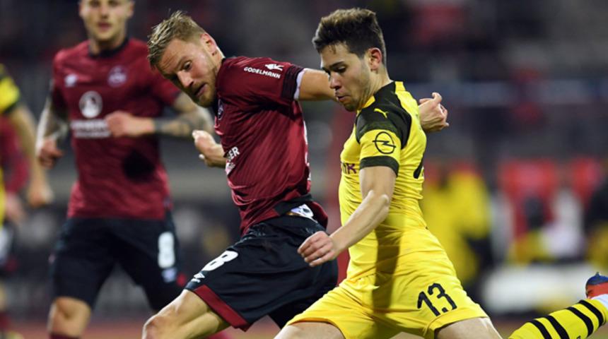 Borussia Dortmund deplasmanda golsüz berabere kaldı