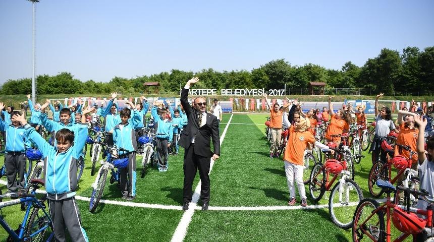 Kartepe’de 2018 yılında 5 bin 100 bisiklet dağıtıldı