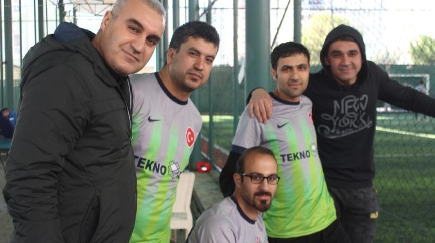 Geleneksel AOSB Futbol Turnuvası sürüyor