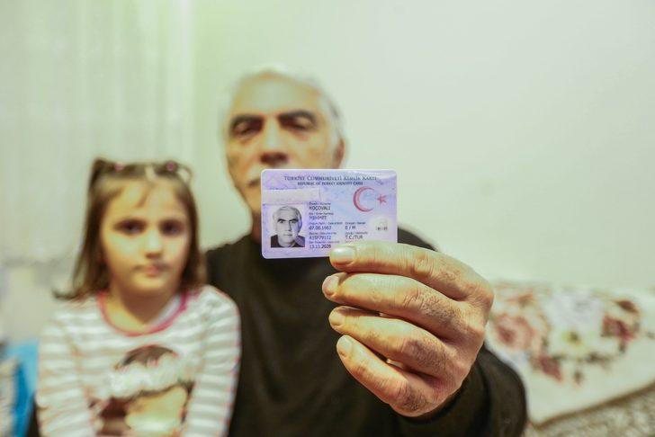 Diziden etkilenip soyadlarını değiştirdiler  G1