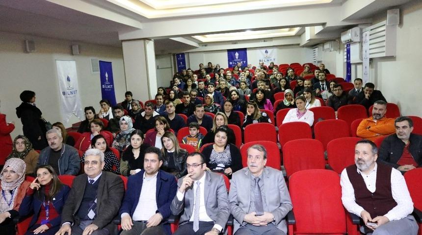 Bilnet Okulları’ndan velilere ’Çocuğunuzun terapisti siz olun’ semineri