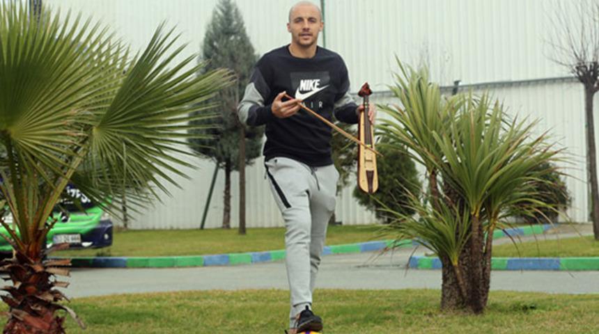 Aatif Chahechouhe 9 ay sonra gol sevinci yaşadı