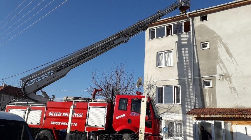 Bacada &ccedil;ıkan yangın korkuttu