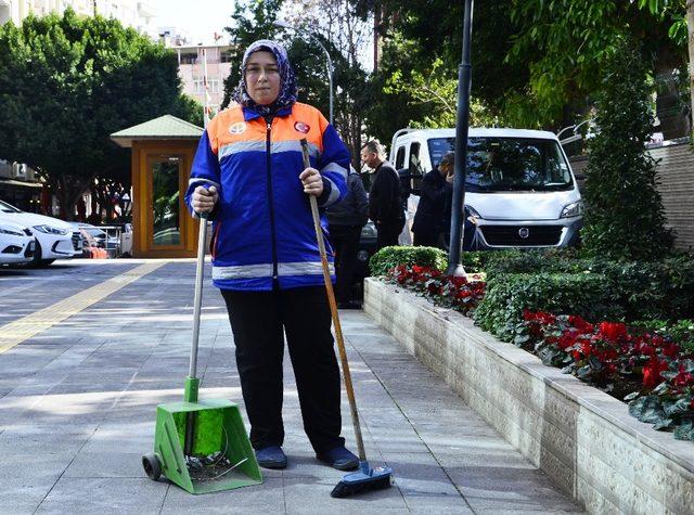 Temizlik işçisini CHP’lilerin taciz ve tehdit ettiği iddiası