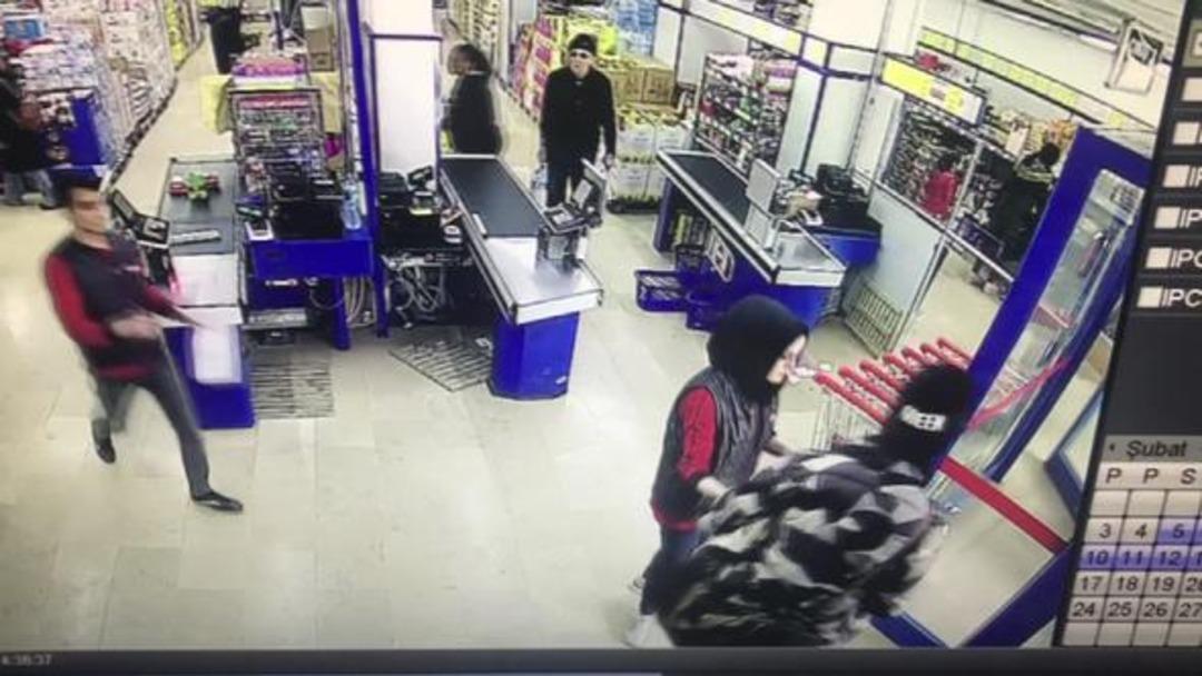 &Ccedil;antasından &ccedil;ıkanlar şaşırttı