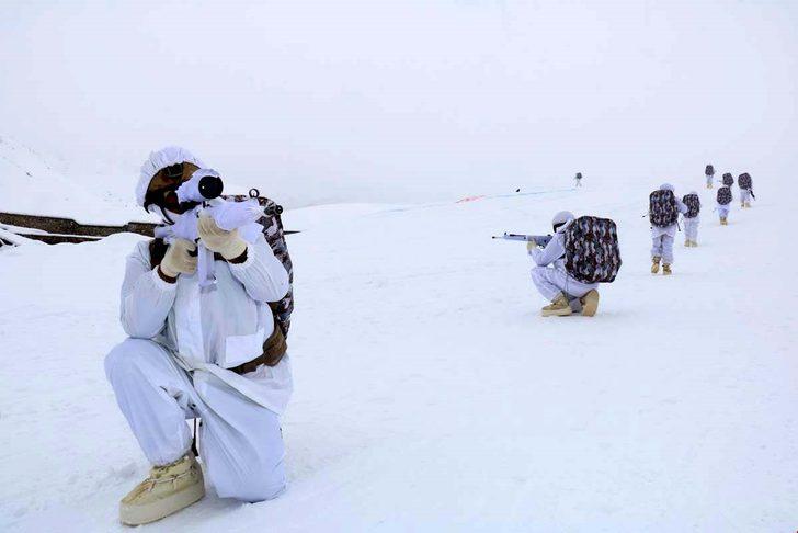 Muş'ta terör operasyonu: 48 sığınak imha edildi G3