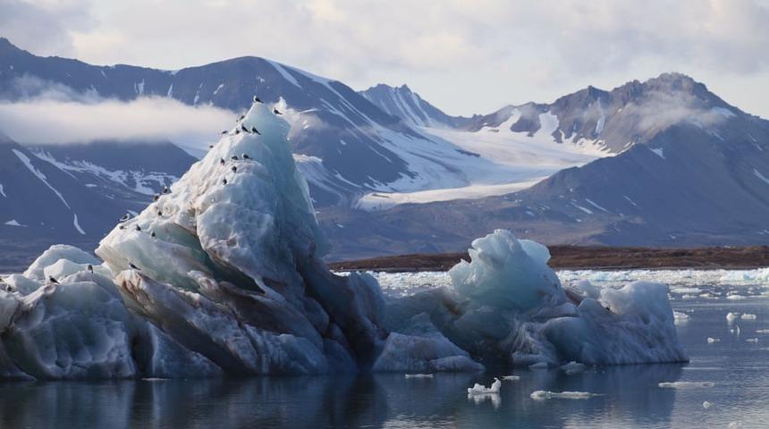 Kuzey Kutbu'nda askeri varlık artırılacak!