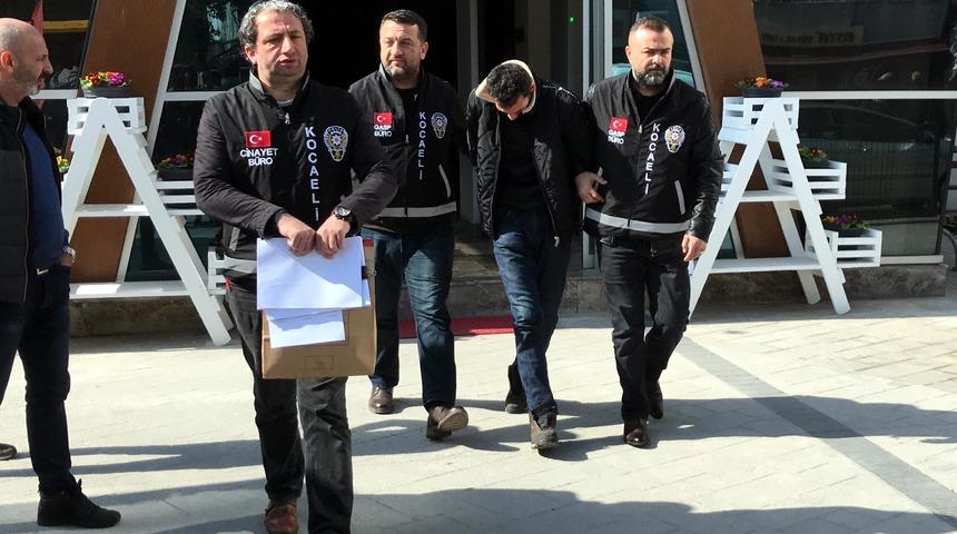 Kocaeli'de su isteyerek evine girdiği yaşlı kadını dövüp, gasbeden zanlı yakalandı