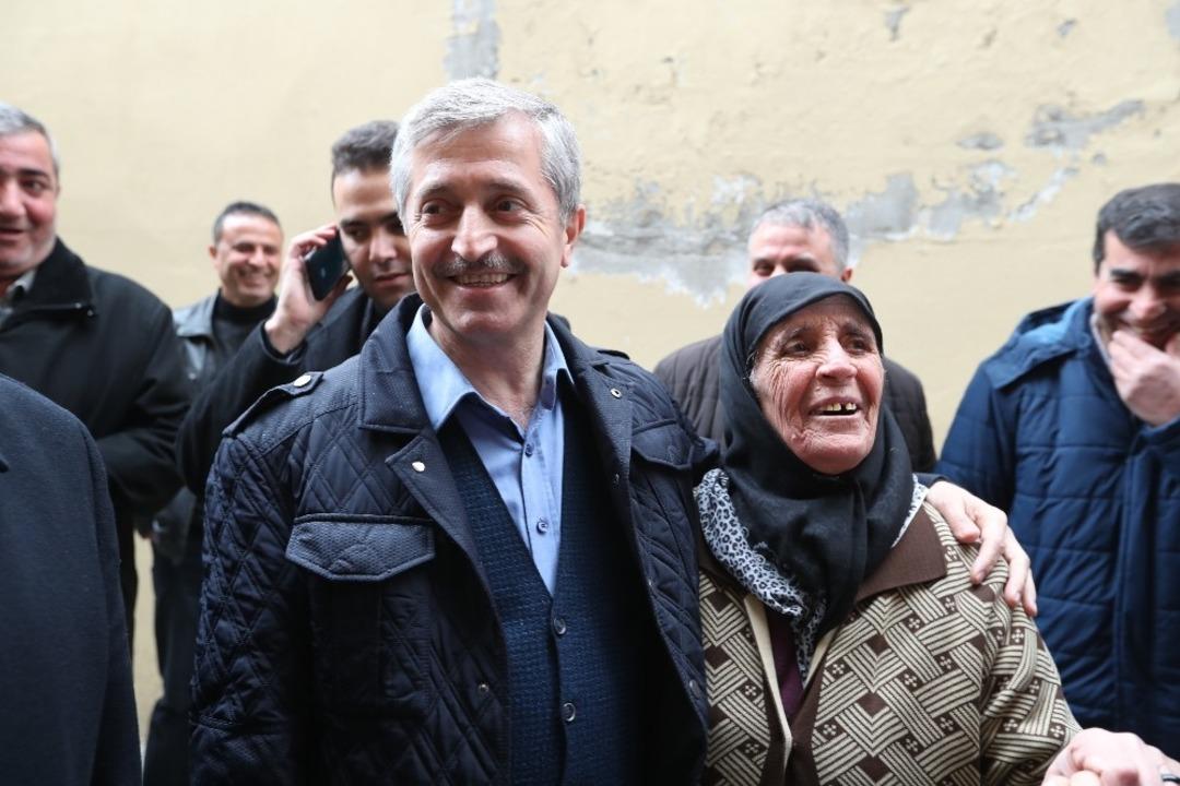 Tahmazoğlu&rsquo;ndan esnaf ziyareti