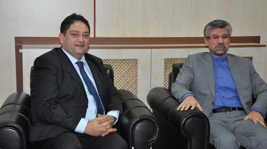 İran İslam Cumhuriyeti Erzurum Başkonsolosu Dr. Sajad Soltanzadeh, Başkan Oral&rsquo;ı ziyaret etti