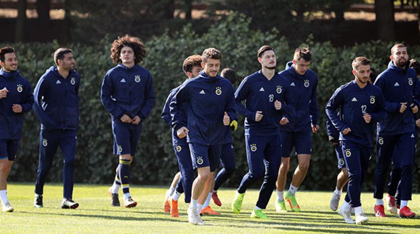 Fenerbahçe'de Zenit maçı hazırlıkları sürüyor