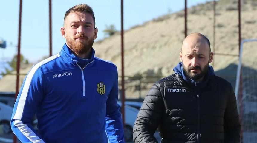 Evkur Yeni Malatyaspor'da Ömer Şişmanoğlu da sakatlandı