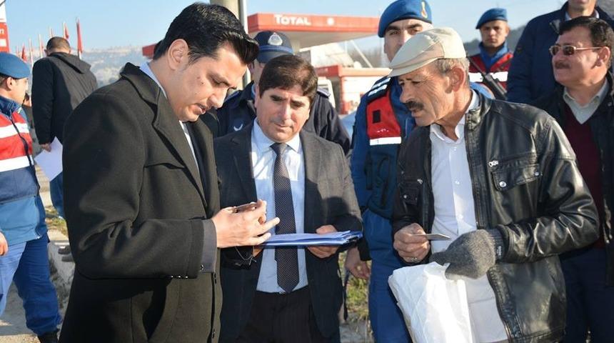 Kaymakam Atak okul servislerini denetledi