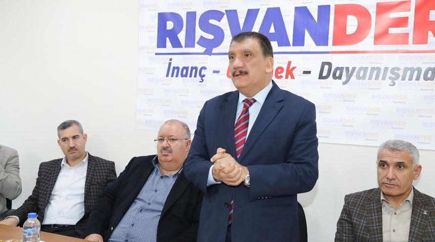 G&uuml;rkan, Rışvan-Der&rsquo;i ziyaret etti