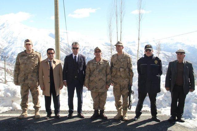 Vali Çağatay’dan karakol ve okul ziyaretleri