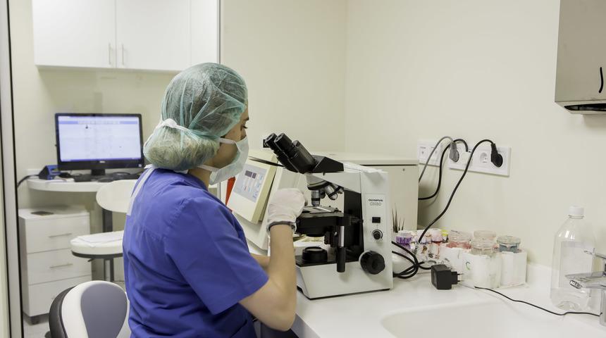 Tüp bebek laboratuvarlarında  hangi işlemler yapılıyor?  