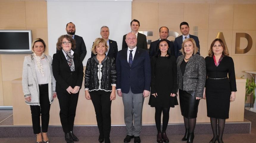 EGİAD ve LİYAKAT Derneği&rsquo;nden işbirliği