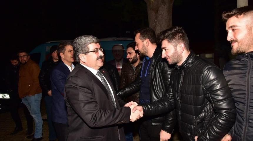 Başkan Can, Sel&ouml;z K&ouml;y&uuml; sakinleri ile buluştu