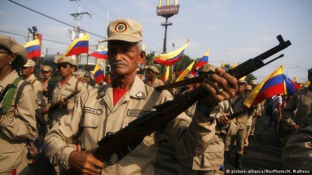 Venezuela'da insani yardım krizi: Ordu teyakkuzda