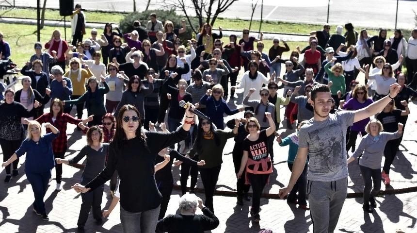 Muratpaşa&rsquo;da kadınlar 8 Mart&rsquo;a hazırlanıyor