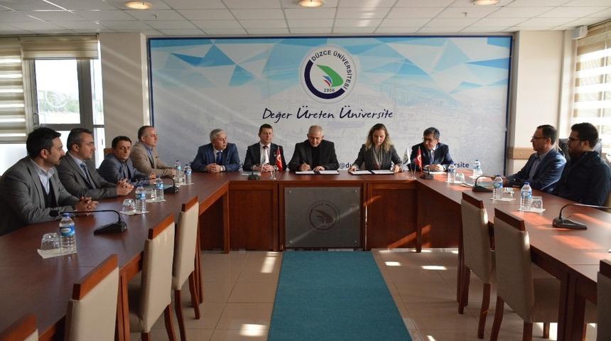 D&Uuml; ile DTSO arasında Ar-Ge ve İnovasyon alanlarında iş birliği protokol&uuml;