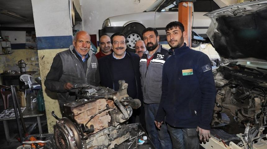 Başkan Atilla&rsquo;dan Sanayi Sitesi esnafına ziyaret