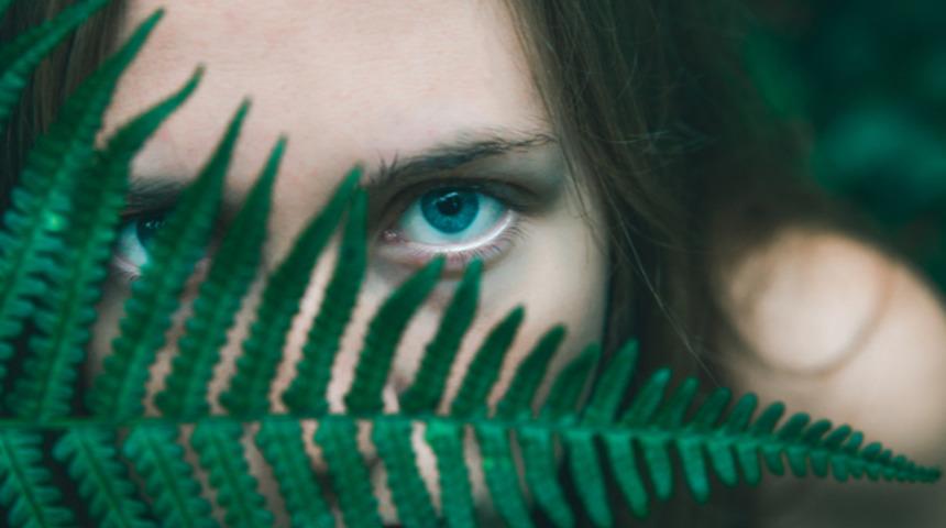 G&ouml;zler mi y&uuml;z m&uuml; daha &ouml;nce yaşlanır?