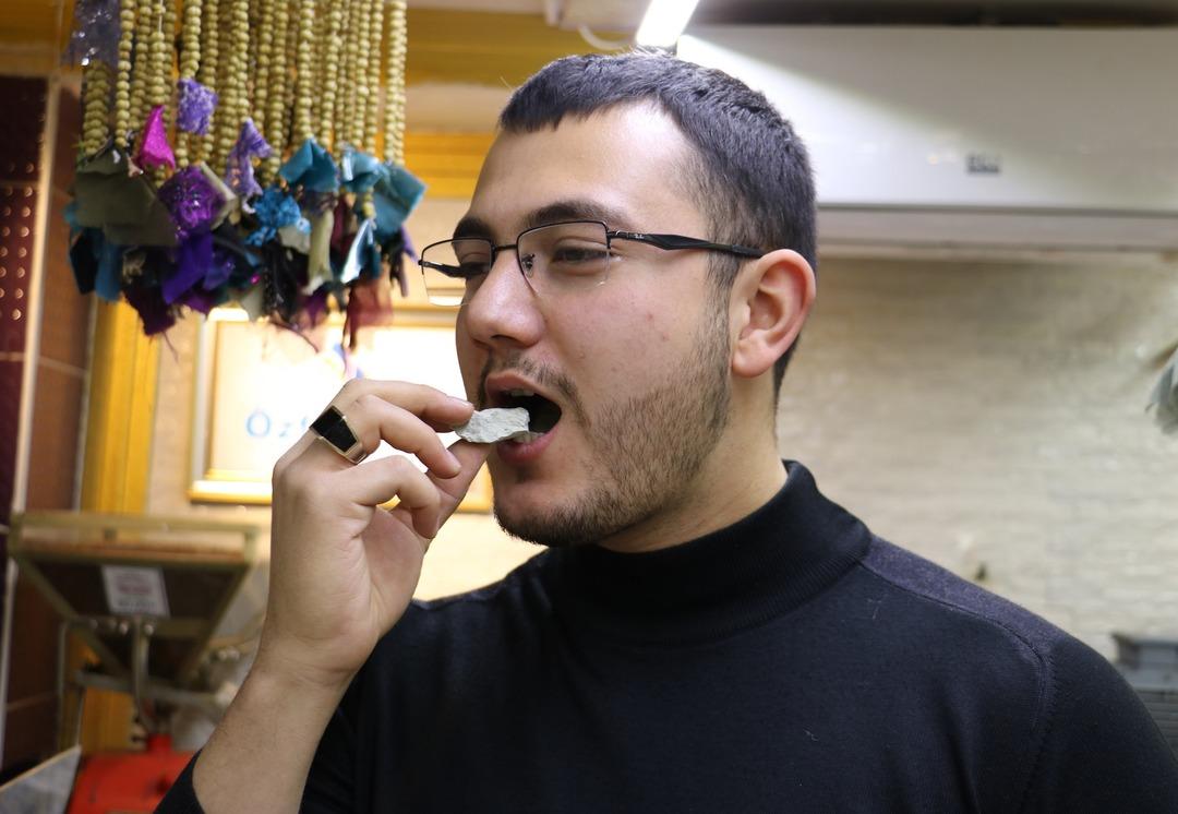 Şifa bulmak i&ccedil;in toprak yiyorlar!