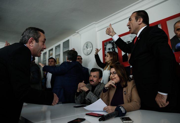  CHP Buca İlçe Başkanlığında büyük gerginlik!  G2