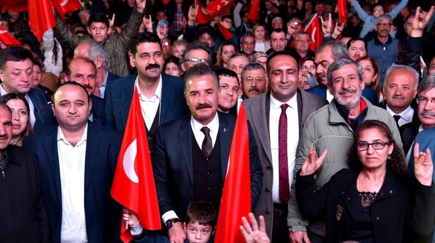 Tuna: "Mersin bizimle en şanslı d&ouml;nemini yaşayacak"