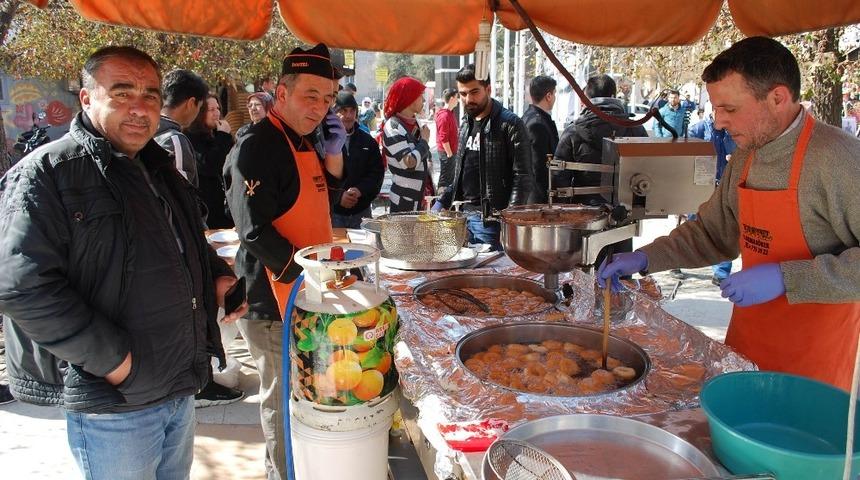 Fırat &Ccedil;akıroğlu, Salihli&rsquo;de unutulmadı