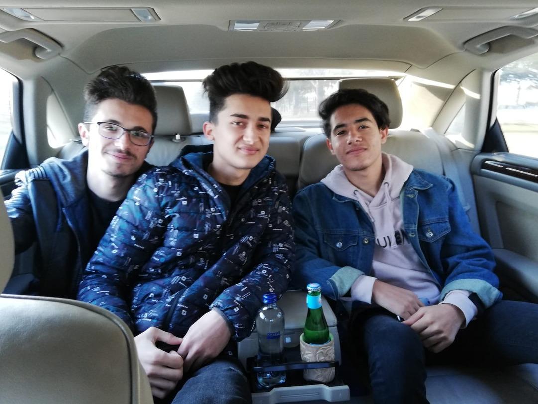 Belediye Başkanı'nın makam aracıyla okula gittiler!