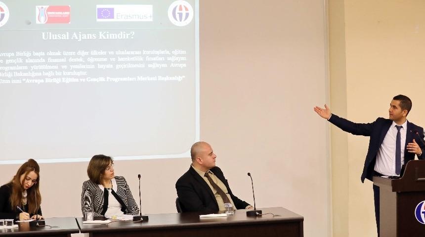 GA&Uuml;N&rsquo;den engelli &ouml;ğrencilere bilgilendirme toplantısı