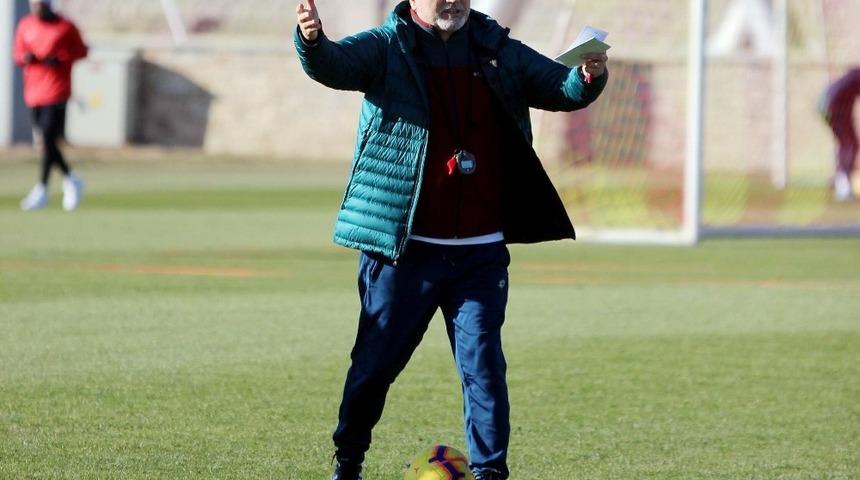 Hikmet Karaman: Rehavet yasak