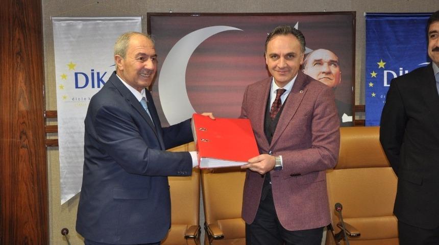 Kızıltepe’ye modern Ticaret Borsası yapılacak