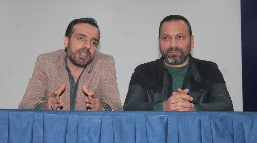 Şair Ertuş, şiir kitabını üniversiteli gençlere anlatı