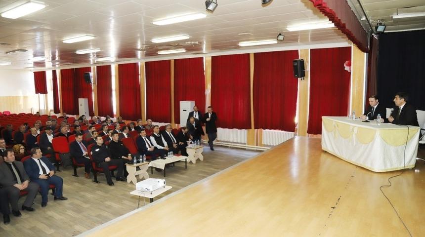 Kurşunlu’da Muhtarlar Toplantısı