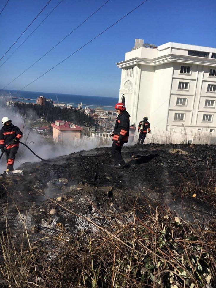 Korkutan yangına itfaiyeden müdahale G4