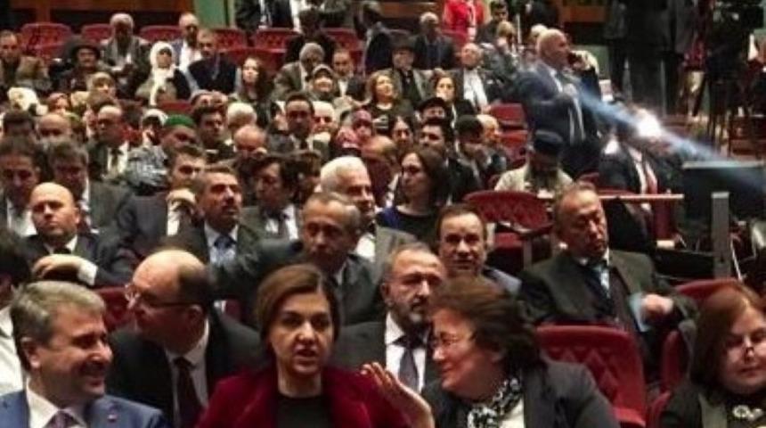 &Ccedil;ufalı, Yaşlılık Şurası&rsquo;na katıldı