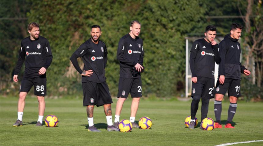 Beşiktaş'ta Fenerbahçe derbisinin hazırlıkları sürüyor