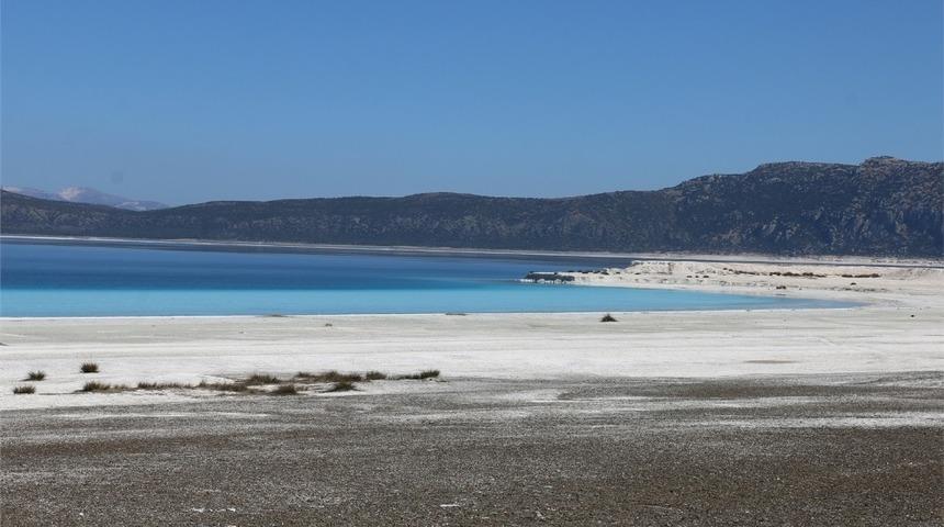 Vali Şıldak, Salda G&ouml;l&uuml; &ccedil;evresini inceledi