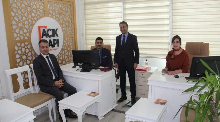 Vali &Ccedil;ağatay, &lsquo;A&ccedil;ık Kapıyı&rsquo; ziyaret etti