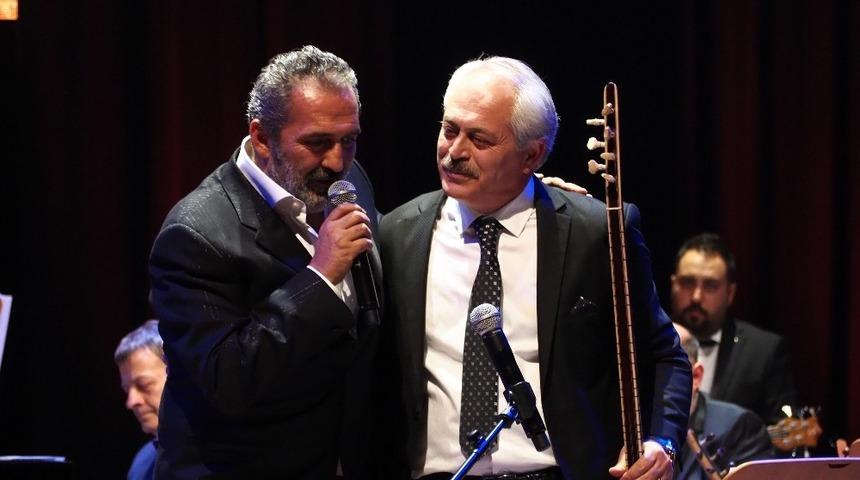 Yavuz Bing&ouml;l g&ouml;zyaşlarına hakim olamadı