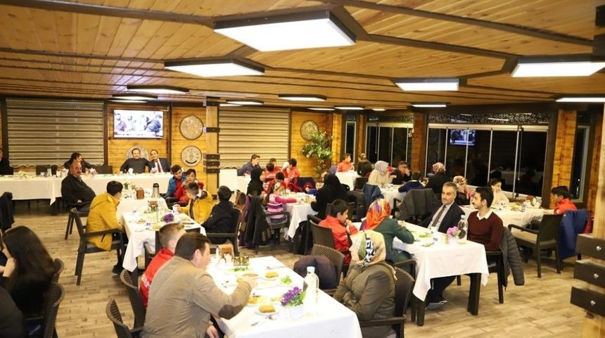 Erz Enerji Erzincan Belediyespor şampiyon oldu