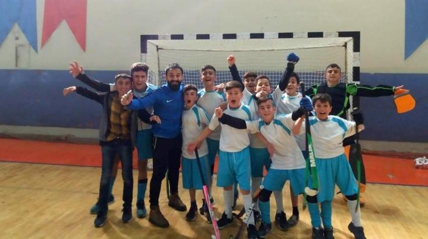 Vali Ali Cevdet Bey Ortaokulundan bir başarı daha