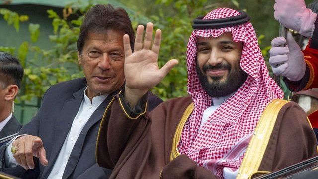 Suudi Arabistan Veliaht Prensi Muhammed bin Selman ve Pakistan Başbakanı İmran Han