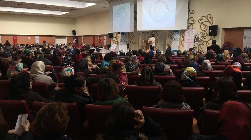 İzmit’te 450 kadına daha sağlık eğitimi verildi